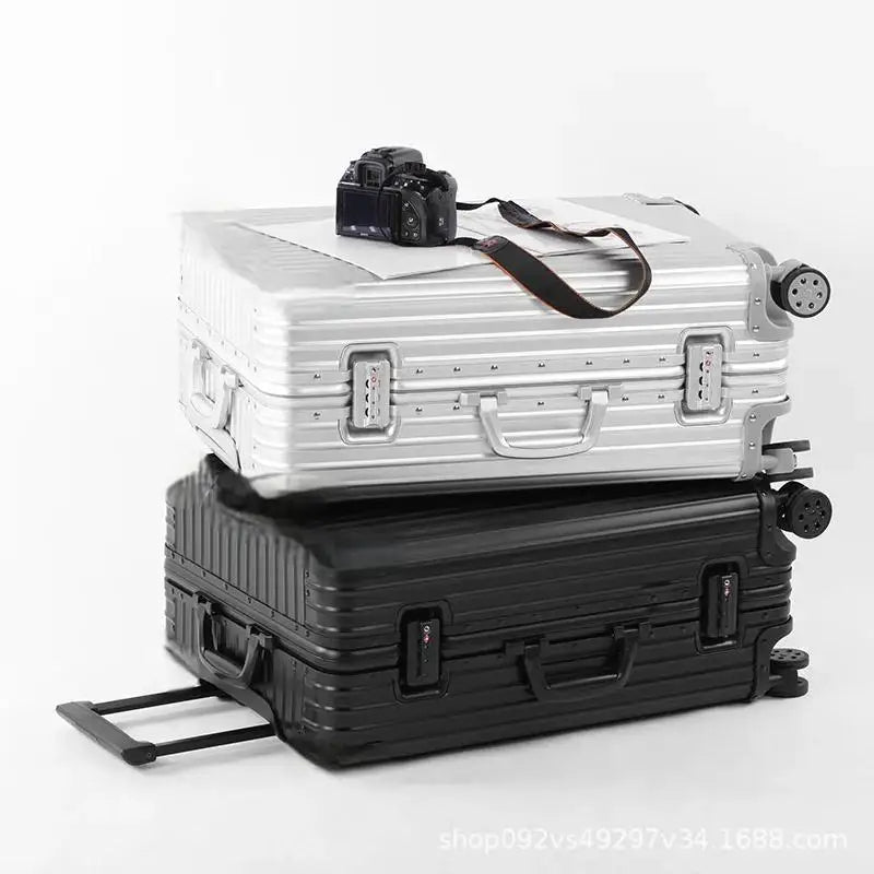 2 SUITCASE ALUMINIUM